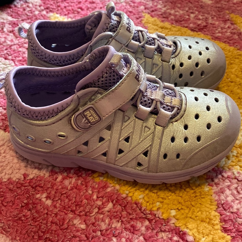 Stride Rite Phibian